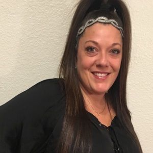 Meet your Posher, Denise